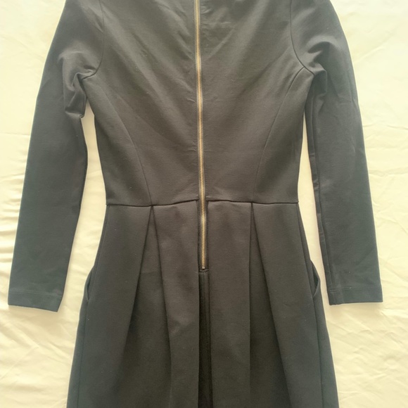 ARITZIA Talula, Size 2, Lambeth Mini Dress in Black - Picture 7 of 7